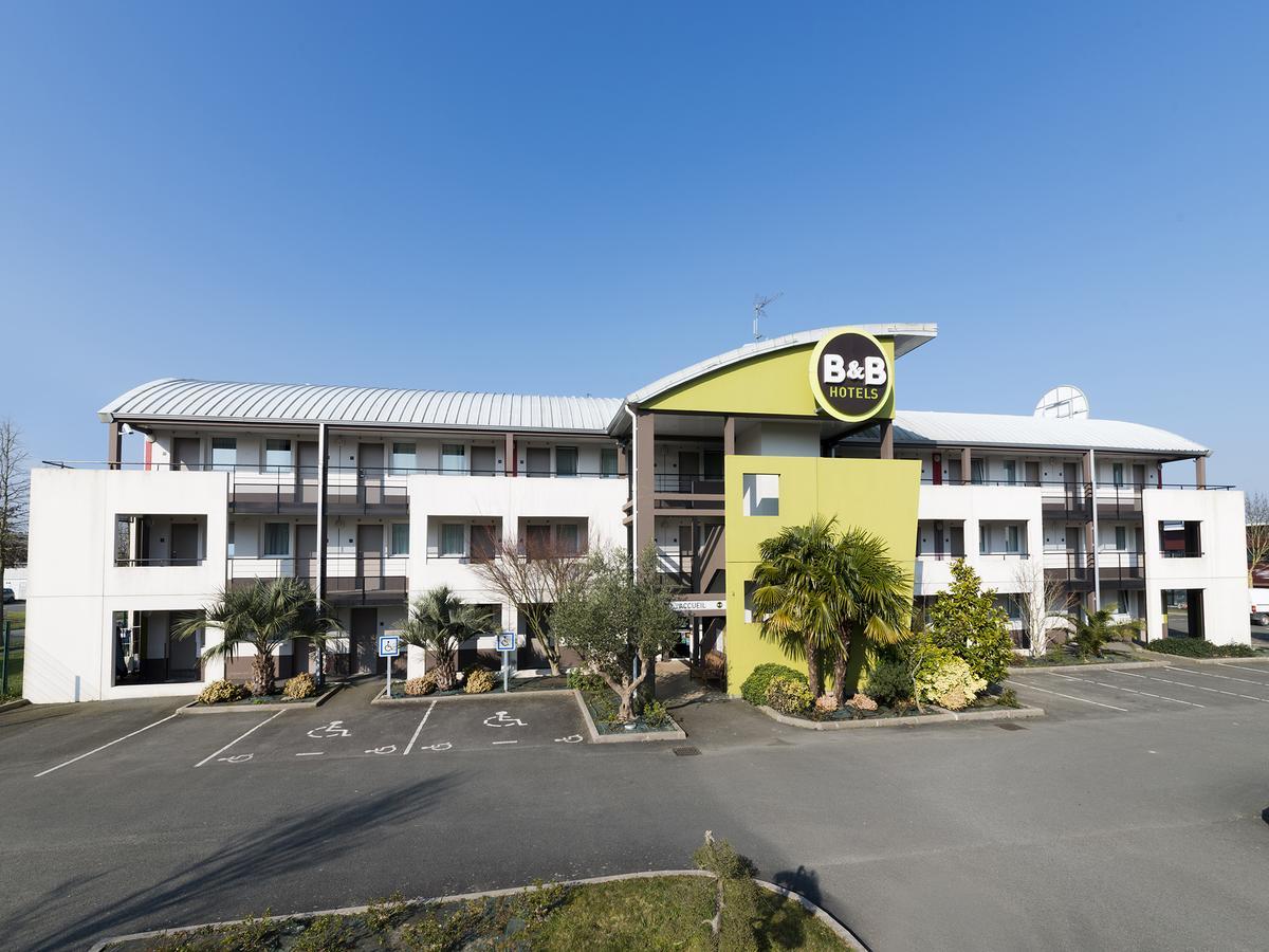 B&B Hotel Laval Change Exteriör bild
